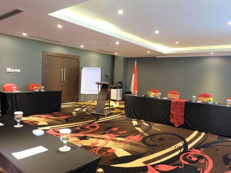 Aston Gorontalo Hotel & Villas מראה חיצוני תמונה