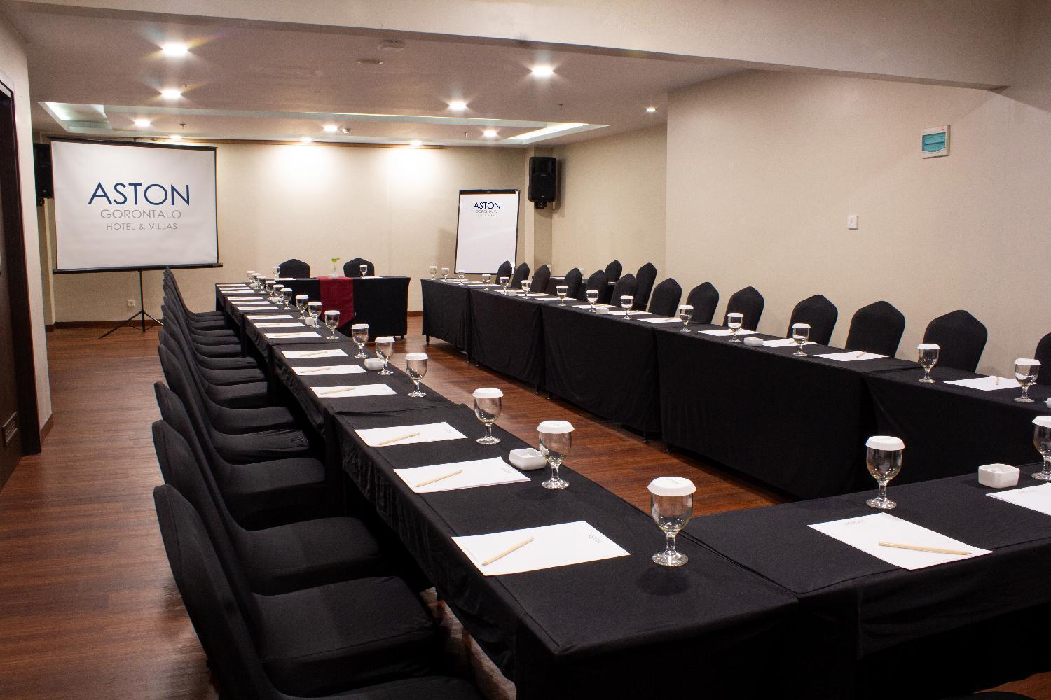 Aston Gorontalo Hotel & Villas מראה חיצוני תמונה